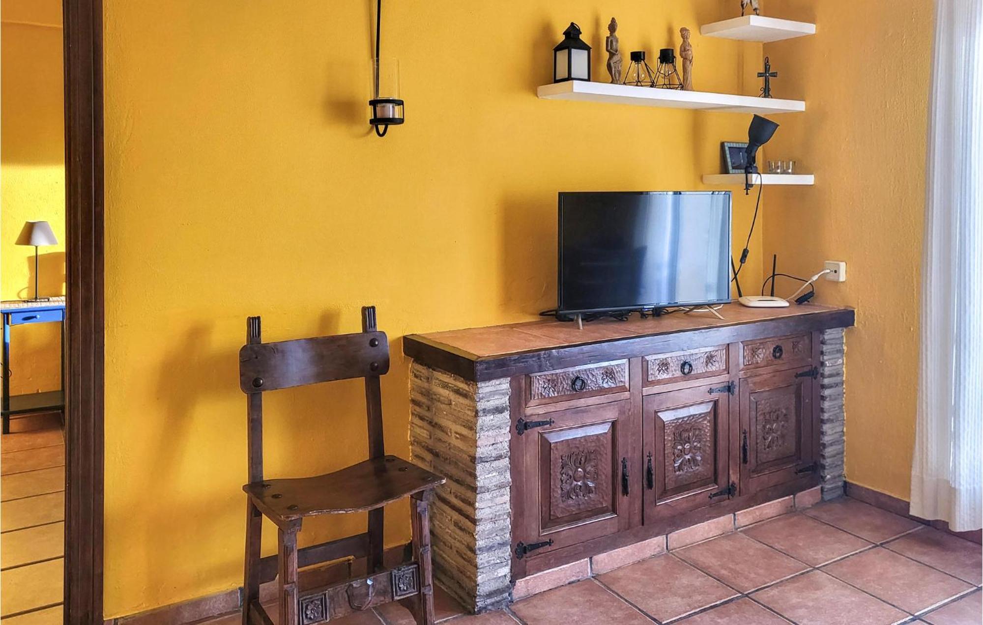 2 Bedroom Cozy Apartment In El Campello Buitenkant foto